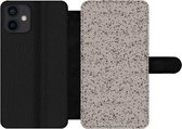 Bookcase Geschikt voor iPhone 12 Mini telefoonhoesje - Stippen - Zwart - Grijs - Met vakjes - Wallet case met magneetsluiting