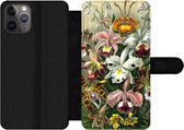 Bookcase Geschikt voor iPhone 11 Pro Max telefoonhoesje - Orchidee - Haeckel - Kunst - Met vakjes - Wallet case met magneetsluiting