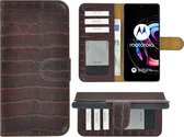 Hoesje Motorola Moto Edge 20 Pro - Bookcase - Portemonnee Hoes Echt leer Wallet case Croco Kastanjebruin