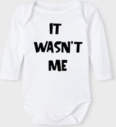 Baby Rompertje met tekst 'It wasnt me' |Lange mouw l | wit zwart | maat 50/56 | cadeau | Kraamcadeau | Kraamkado