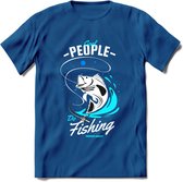 Cool People Do Fishing - Vissen T-Shirt | Blauw | Grappig Verjaardag Vis Hobby Cadeau Shirt | Dames - Heren - Unisex | Tshirt Hengelsport Kleding Kado - Donker Blauw - XL