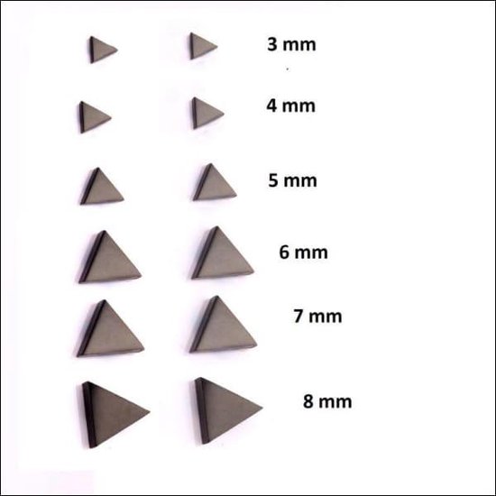 Aramat jewels ® - Zweerknopjes oorbellen driehoek zwart chirurgisch staal 7mm