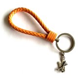 Sleutelhanger - Oranje - Skiën - Skistokken - Sport - Hanger - Leer - Kleur - Sportsieraad - Sieraad - Sportsieraden - Sieraden - Team - Teamkado