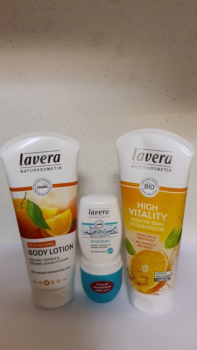 Goedkoopste Lavera-Naturkosmetik-Bio-Verzorgingspakket-revitalising/high vitality -douche/bodylotion/deo -orange/menthe/sea buckthorne