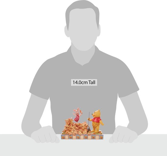 Sauter dans l'automne (Figurine Porcinet & Ourson)