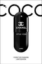 Fashion pill – 60cm x 90cm - Fotokunst op Plexiglas | Wanddecoratie Glasschilderij Coco Chanel Acrylglas