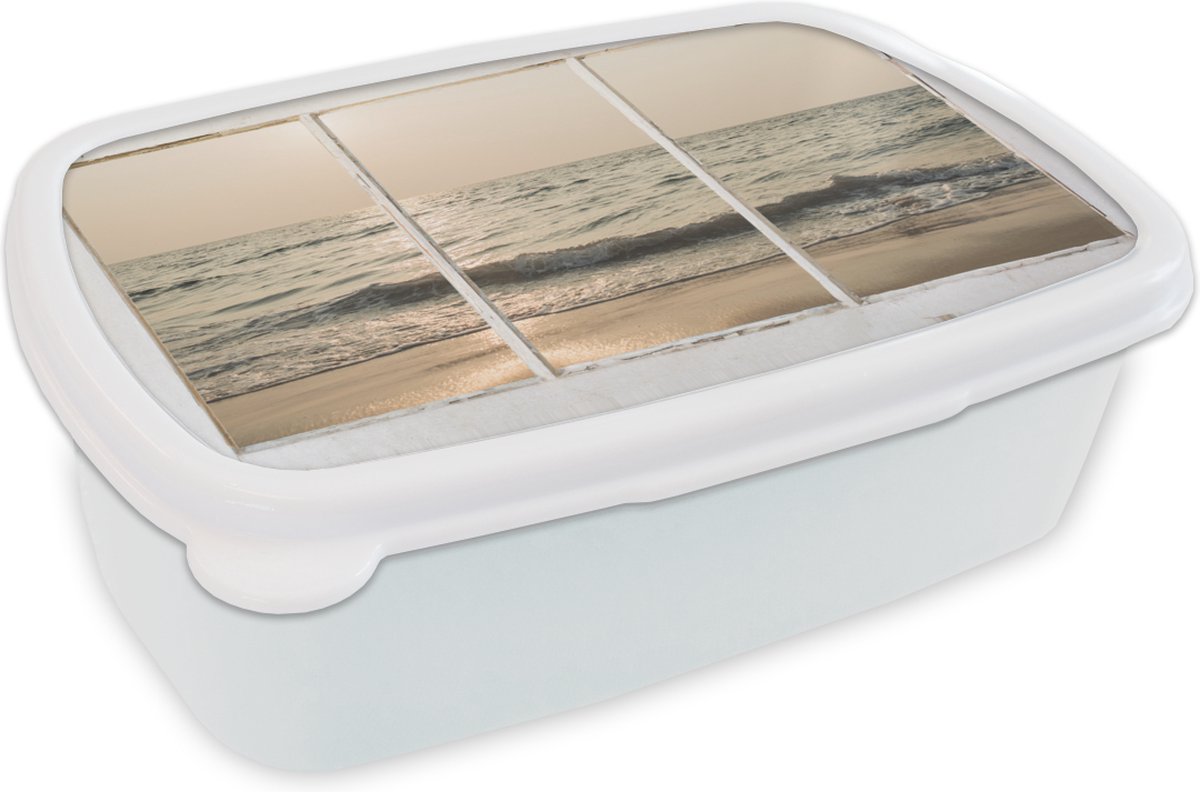 Broodtrommel Wit - Lunchbox - Brooddoos - Doorkijk - Strand - Zee - 18x12x6 cm - Volwassenen