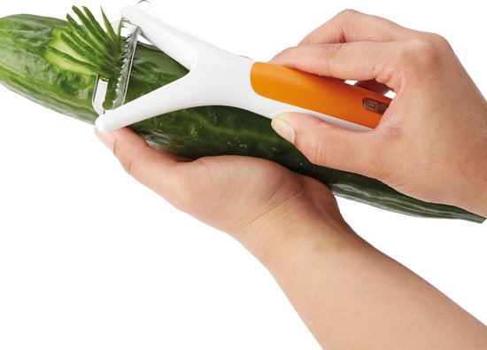 Épluche-légumes en Y avec zesteur TASTY+ - Fir Green