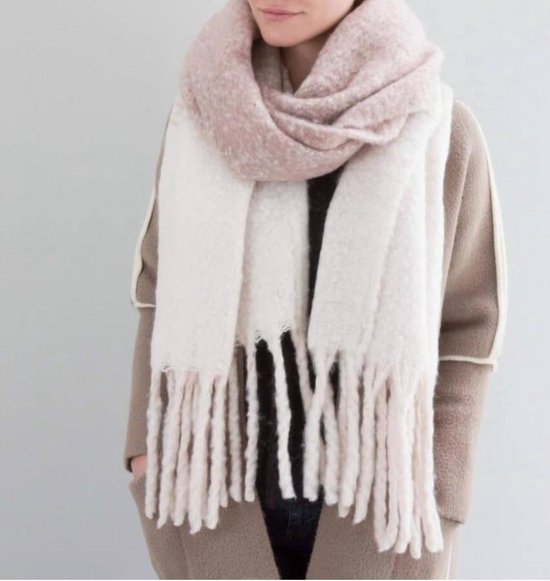 Klein Opiaat Ideaal Emilie scarves - Winter sjaal - extra lang - oversized sjaal - rechthoek  blush roze beige | bol.com
