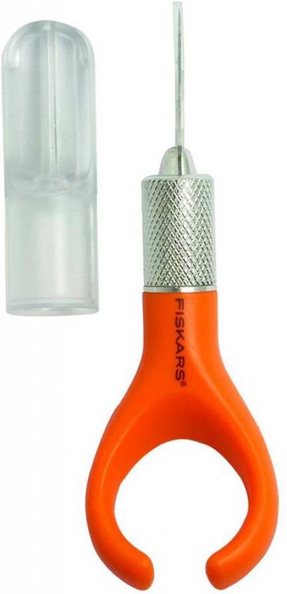 Foto: Fiskars fingertip knutselmes oranje