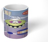 Mok - een UFO in een buitenaardse stad - 350 ML - Beker