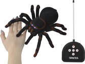 Ariko RC Spin - Op Afstand bestuurbare Radiografische Spin met afstandsbediening - Tarantula - Halloween - Inclusief Batterijen