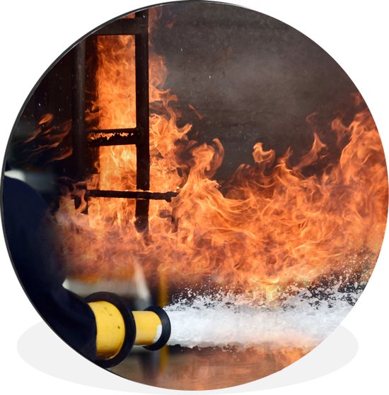 WallCircle - Wandcirkel - Muurcirkel - Brandweer schiet schuim op vuur - Aluminium - Dibond - ⌀ 90 cm - Binnen en Buiten