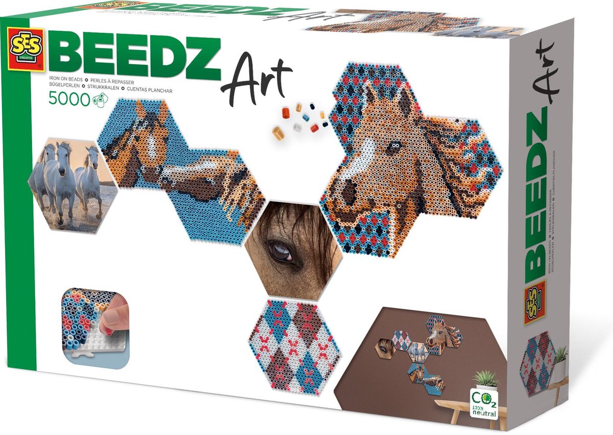 SES Beedz Art - Hex tiles Paarden - 5000 strijkkralen - collage met strijkkralen en foto's - complete set met grondplaten en fotostickers