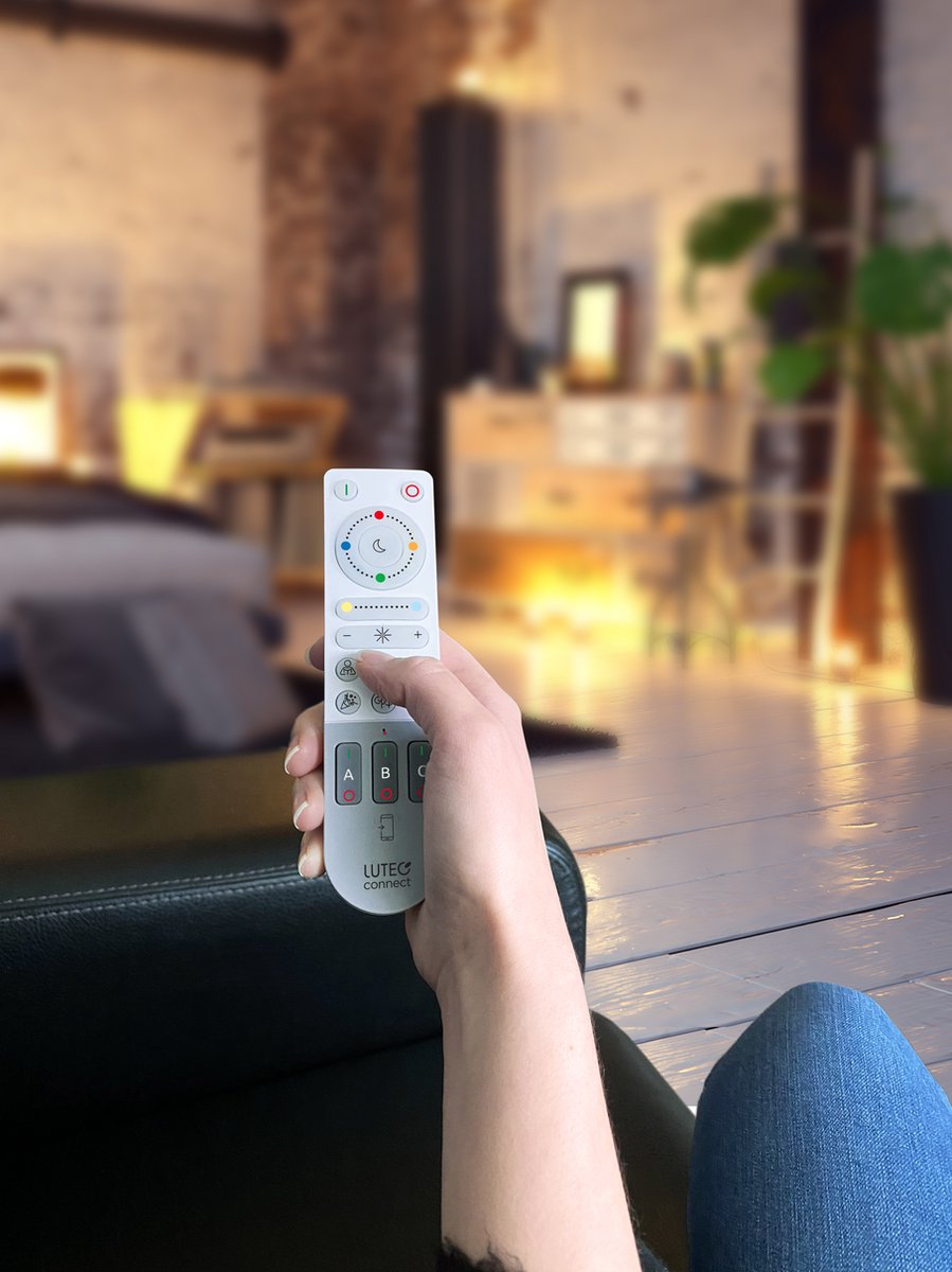 LUTEC Connect 2x GU 10 et TÉLÉCOMMANDE - 2x Lampe multicolore et éclairage  intelligent