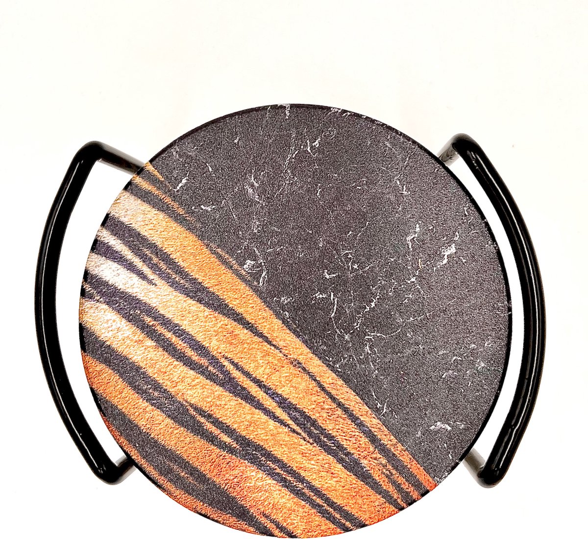 Maison Extravagante - Luxe onderzetters 'Stone Tiger' marmer look voor glazen en mokken - Set van 6 - Inclusief zwarte metalen houder - Keramische onderzetters - Anti-slip - Rond