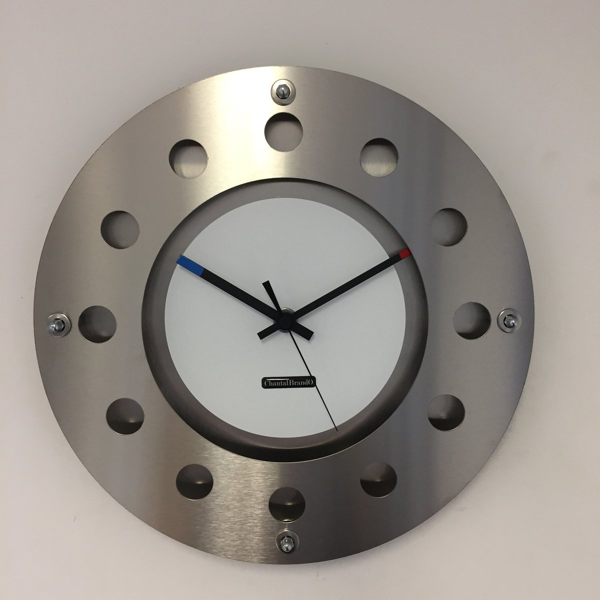 WANDKLOK MECANICA SMALL INNER CIRCLE WHITE BLACK BLUERED BLACK MODERN DUTCH DESIGN HANDGEMAAKT 40 cm
