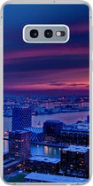 Geschikt voor Samsung Galaxy S10e hoesje - Rotterdam - Lucht - Roze - Siliconen Telefoonhoesje