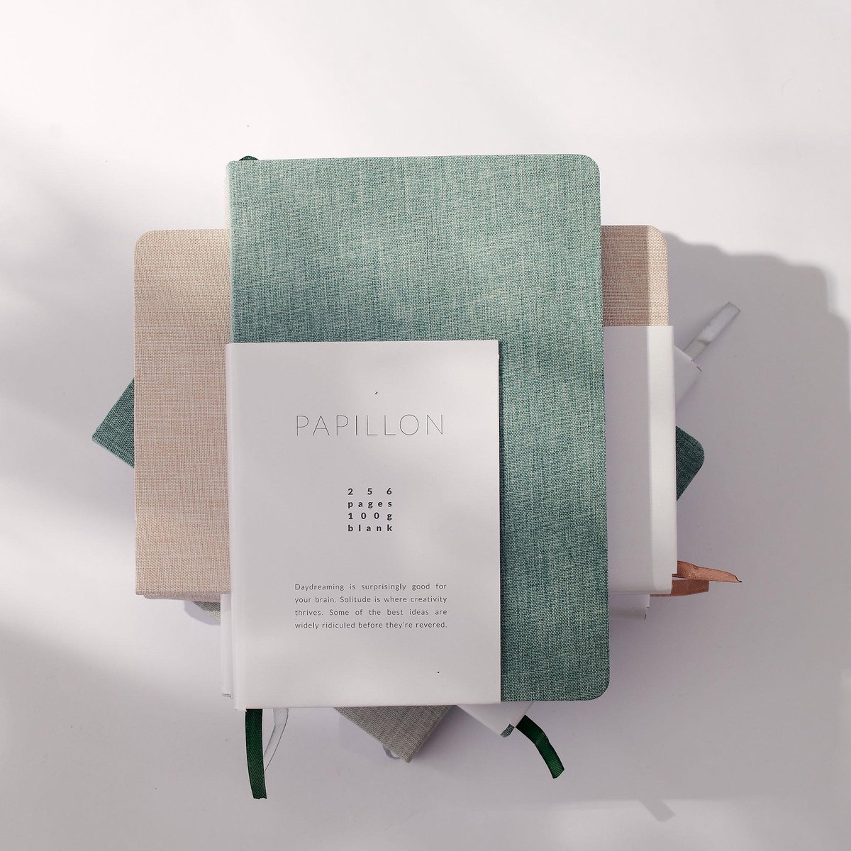 Dzukou Papillon - Notitieboek - A5 - Blanco - Groen - Linnen Kaft