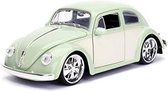 1959 Volkswagen Beetle Kever mint groen/wit 1:24 Jada Toys Bigtime Kustoms