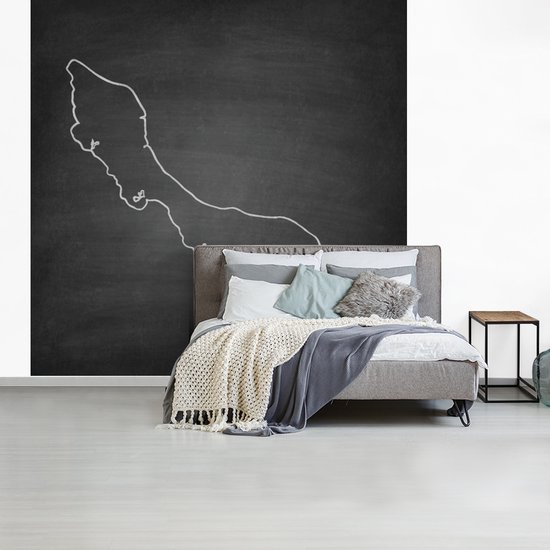 Behang - Fotobehang Een zwart wit illustratie van Curaçao op een krijtbord - Breedte 300 cm x hoogte 300 cm