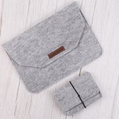 Universele Laptop / Tablet Sleeve tot 13,3 inch en extra accessoire tasje  - Envelop Design - Vilt Grijs