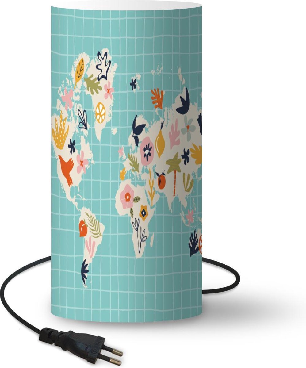 Lamp - Nachtlampje - Tafellamp slaapkamer - Wereldkaart - Bloemen - Matisse - 33 cm hoog - Ø15.9 cm - Inclusief LED lamp