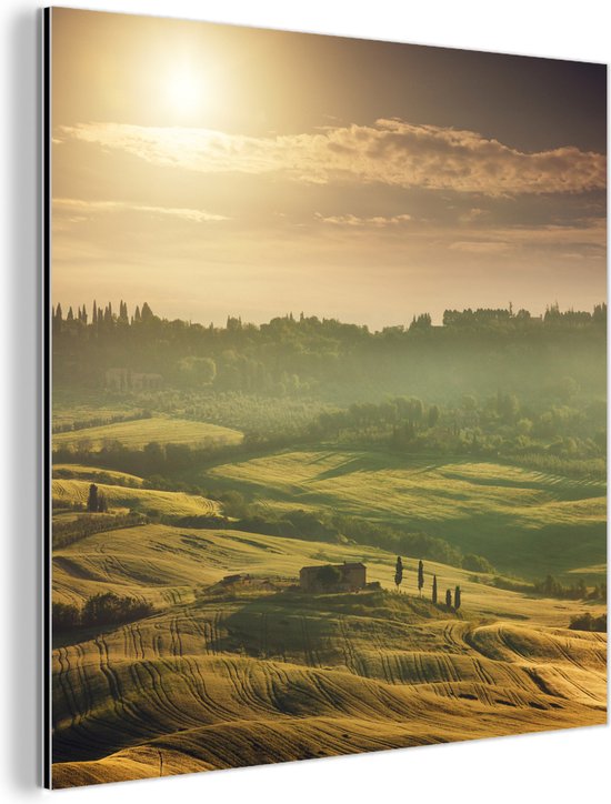 Zon schijnt op het Toscaanse landschap Aluminium - Foto print op Aluminium (metaal wanddecoratie)