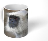 Mok - Grijze langoer aap portret - 350 ML - Beker