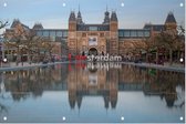 I Am Amsterdam letters voor het Rijksmuseum - Foto op Tuinposter - 150 x 100 cm