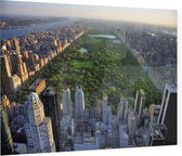 Central Park in New York omgeven door wolkenkrabbers - Foto op Plexiglas - 90 x 60 cm