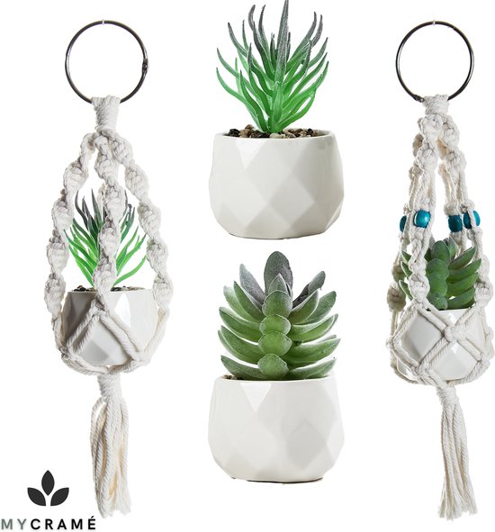 2 Stuks Mini Macramé Plantenhangers met Kunstplanten - Bohemian Hangende bloempot voor Binnen & Buiten - Boho Klein Hangpot Auto accessoires Interieur Versiering - Bureau Planthanger Nep Planten - Vensterbank Raamhanger Wandkleed - Autospiegel hanger