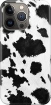 Apple iPhone 13 Pro Telefoonhoesje - Premium Hardcase Hoesje - Dun en stevig plastic - Met Dierenprint - Koeien Patroon - Zwart