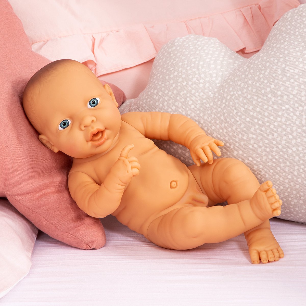 Bayer Design - Babypop Newborn Baby 42 cm - Jongen — afbeelding 2