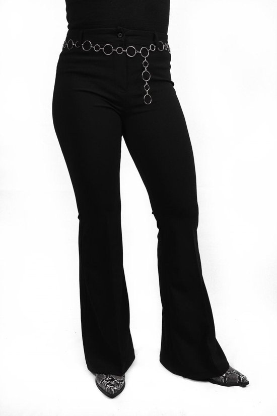 Basic flared broek | Broek dames | Inclusief riem | Aangesloten fit | Knoop- en ritssluiting | Kleur Zwart |