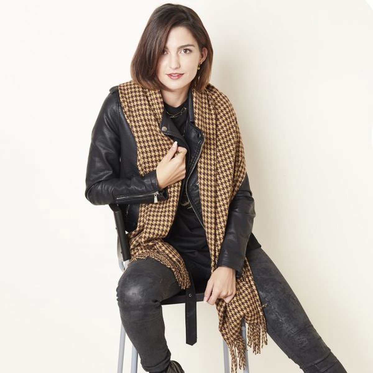 Dames Zachte wintersjaal met print | MS Mode Dames Zachte wintersjaal met print | MS Mode