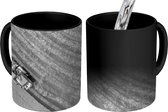 Magische Mok - Foto op Warmte Mok - Vogelperspectief graan oogst - zwart wit - 350 ML