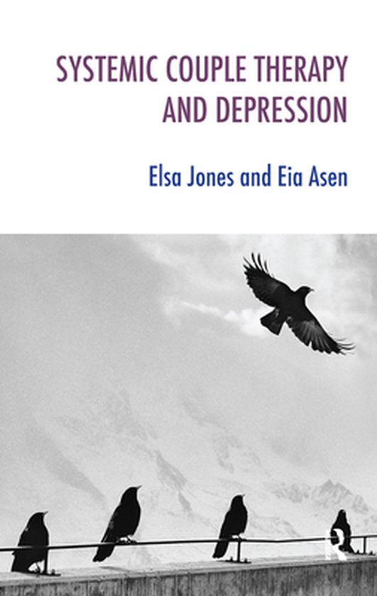 Boek 'Systemic Couple Therapy and Depression' met op de kaft silhouetten van kraaien op een hek en een vliegende kraai tegen een luchtlandschap.