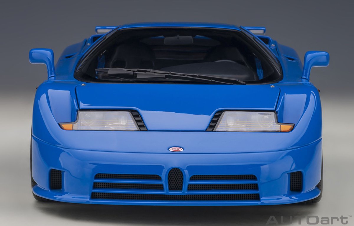 AUTOart 1/18 Bugatti EB110 SS, French Racing Blue