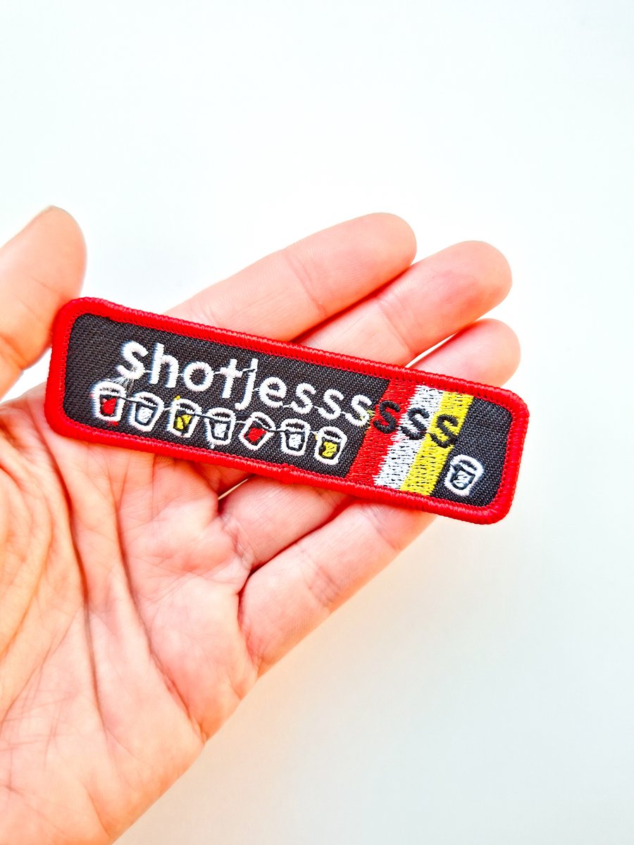 Embleem ''shotjessss'' Den Bosch, Carnaval, oeteldonk, carnavalsjassen, carnavalsemblemen oeteldonkstijl, carnavalskleding, patch, strijkembleem