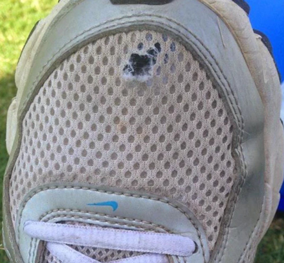 Toe Hole Prevention - Jubeltenen | Voorkom gaten in je schoenen