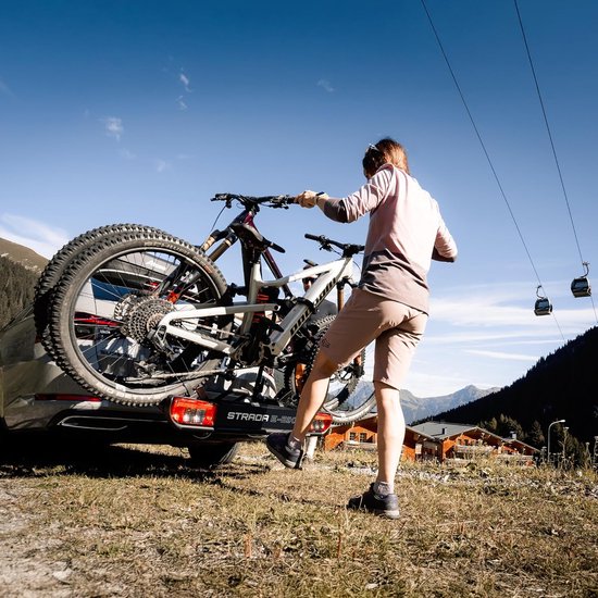 Atera fietsdrager Strada E-Bike (M) - Voor 2 (elektrische) fietsen - Maximaal draagvermogen 60 KG - Kantelbaar - Fietsen & drager zijn afsluitbaar - Extra grote afstand tussen de rails — afbeelding 5