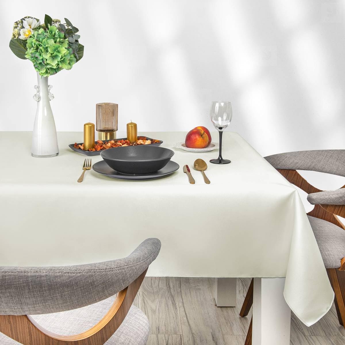 Cozy Home & Living - Serie - Tafellaken - 140 cm - Ronde - Ecru - Klassiek