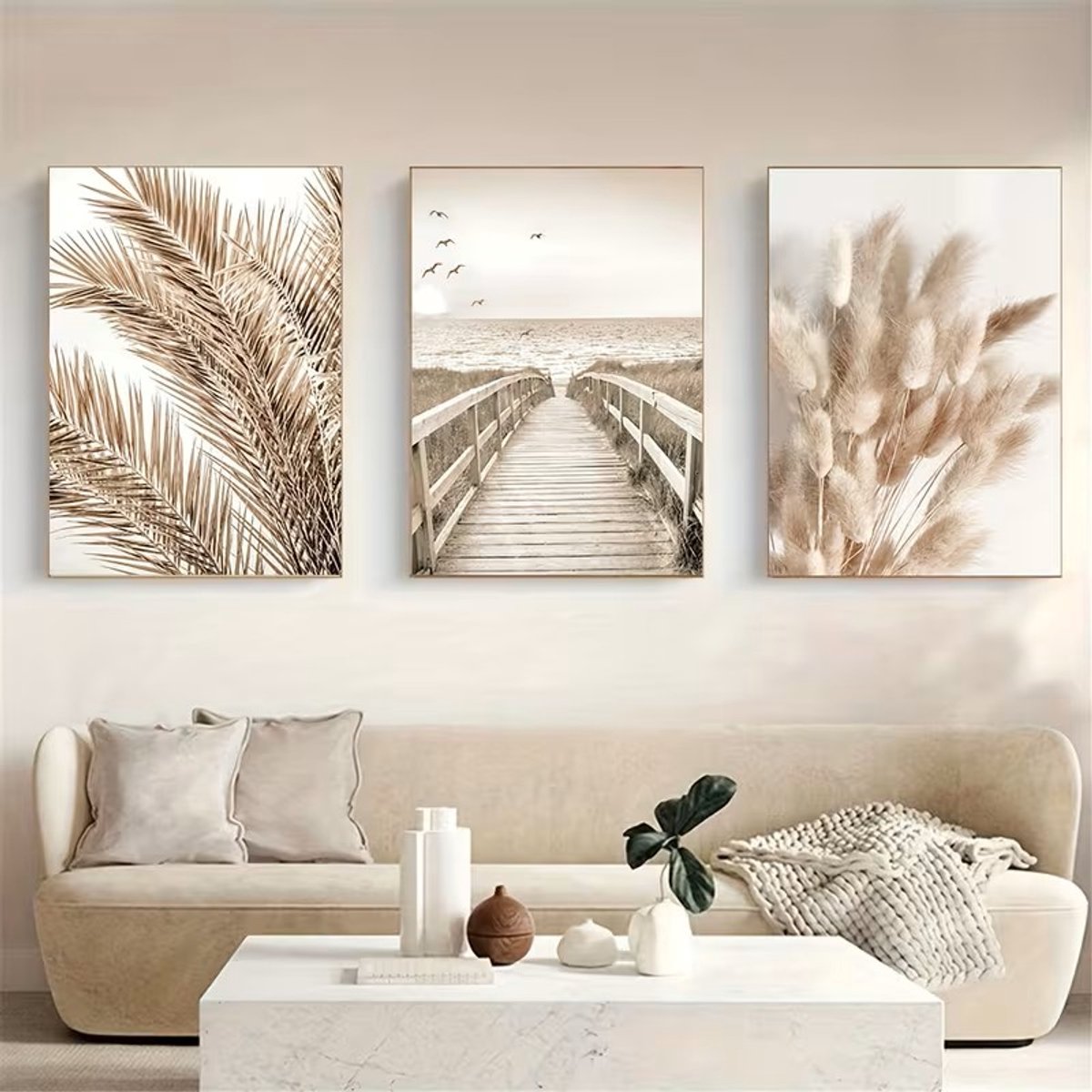 Canvas poster set - Wanddecoratie - Natuur posters - Strand pad - Pampas gras - Boho stijl - 3 luik - 40x60 cm - Zonder lijst - Woonkamer - Beige - Trendy