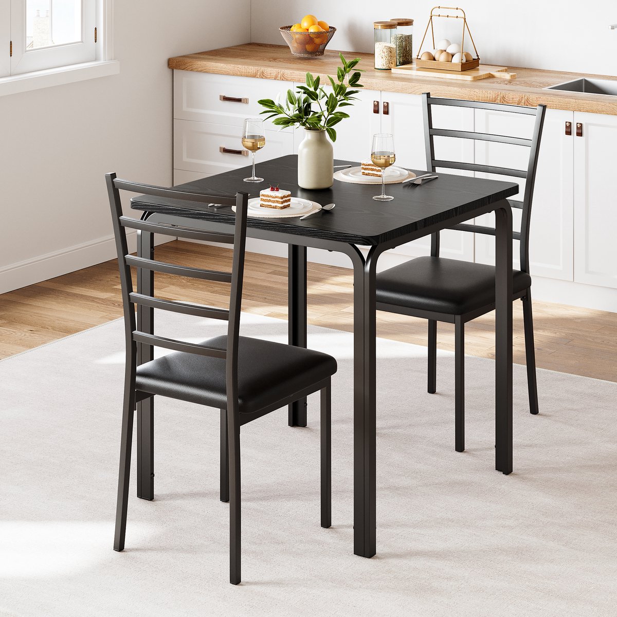 Compacte Zwarte Eettafel Set voor 2 Personen - Vierkante Keukentafel met 2 Gestoffeerde Stoelen - Ruimtebesparende 3-Delige Eethoek voor Kleine Ruimtes & Studio's