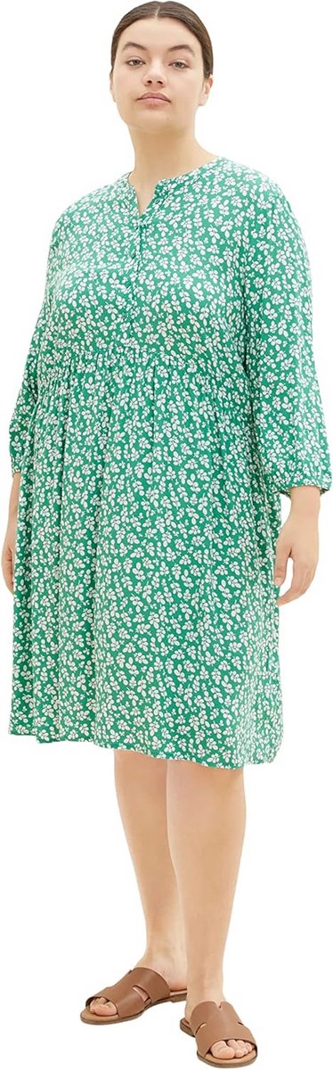 Damesjurk Groen Gebloemd Model