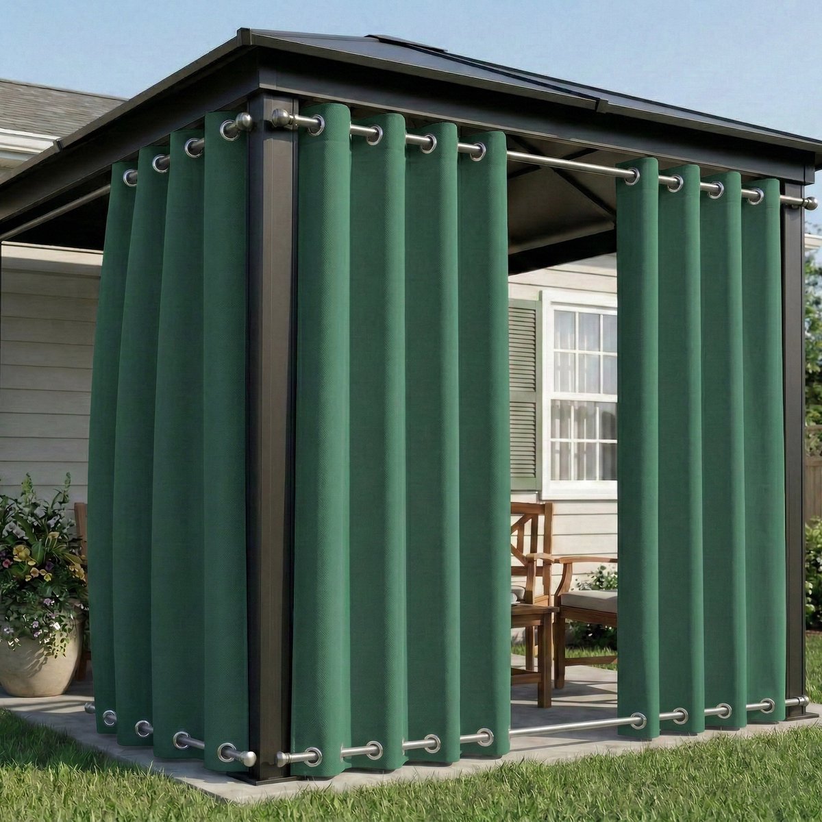 Qelus 2 Stuks Winddichte Buitengordijnen Waterdicht - Outdoor Gordijn Boven & Onder Oogjes - Verduisterend Balkongordijn - Rideau Extérieur - 132x213cm - Groen Groen (2 Stuks)