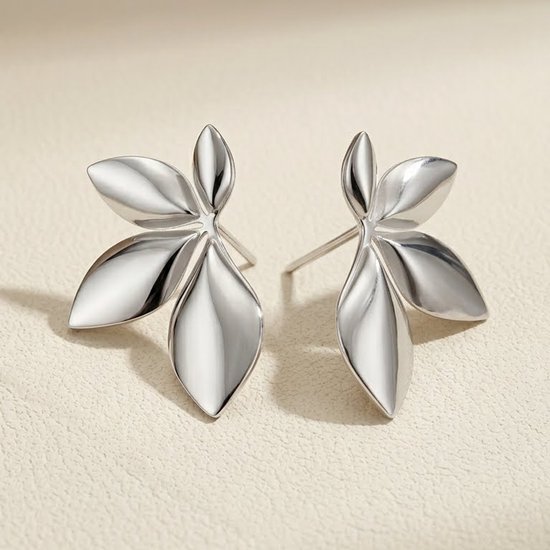 Lundholm. Boucles d'Oreilles Luxe Femme Couleur Argent Boucles d'Oreilles de Mariage Bijoux Mariage – Bijouterie Acier Inoxydable Premium – Boucles d'Oreilles Déclaratives Bloem - Série My Amy – Elegant Cadeau pour Elle – Emballage Cadeau Luxe
