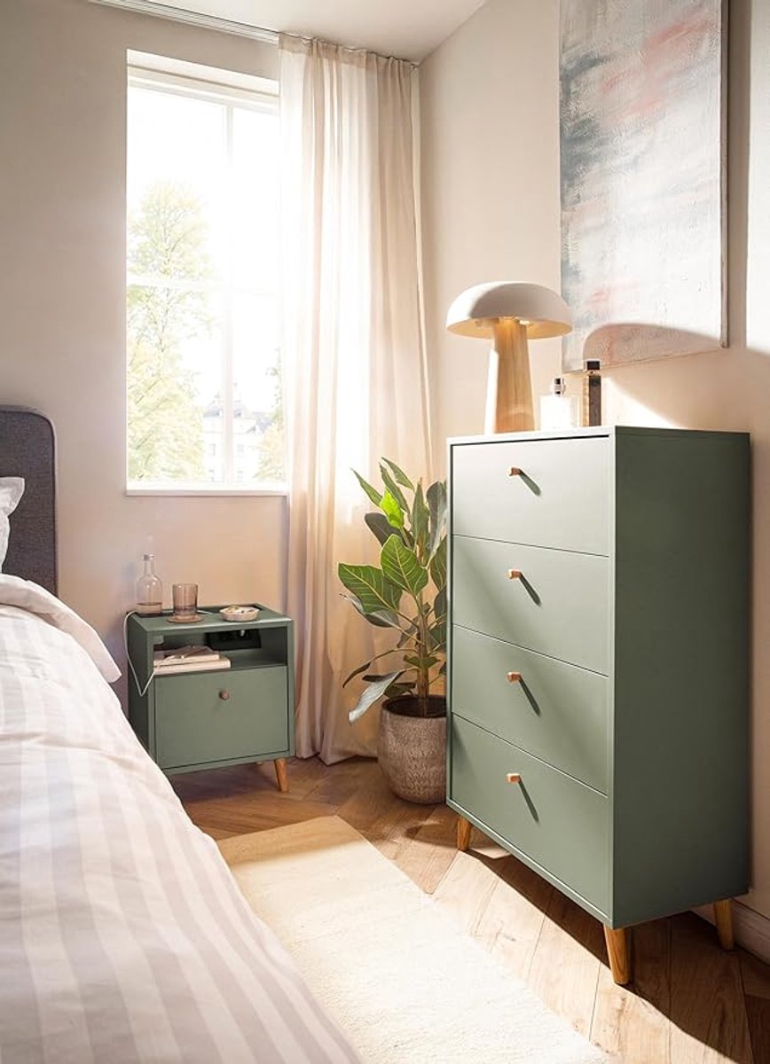 Commode 60,1 x 33 x 101,3 cm – Pistache Groen – 4 Laden – Massief Eiken Handgrepen & Poten – Moderne Ladekast Slaapkamer – Groen Dressoir Smalle Kast – Bjarne Collectie – Abkantoor