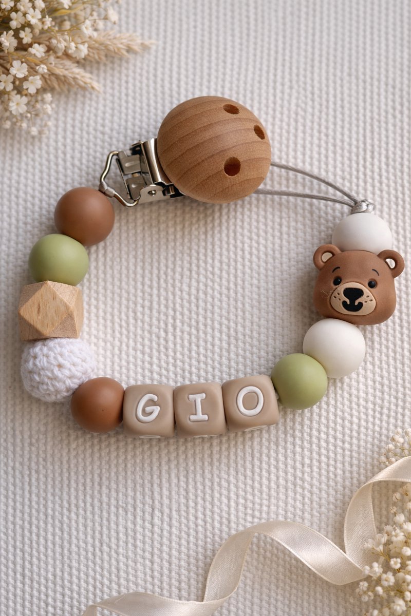 Gepersonaliseerd speenkoord met naam | beer-groen-beige | verzending binnen 24h | babycadeau&kraamcadeau | speenketting | baby